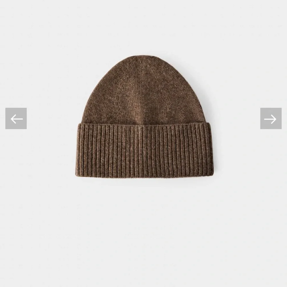 Aritzia 100% Cashmere Hat - Picture 2 of 9